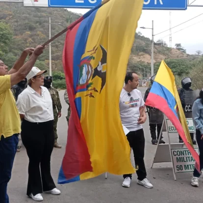 La reapertura de los pasos fronterizos en Macará y Zapotillo fortalece el comercio y el turismo.