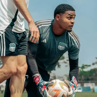 Mario Valero ha jugado 2 partidos de titular como Emelec en la LigaPro 2026
