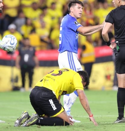 Barcelona cayó de local ante Cruzeiro en la fecha 1 de la fase de grupos de Copa Libertadores 2026.