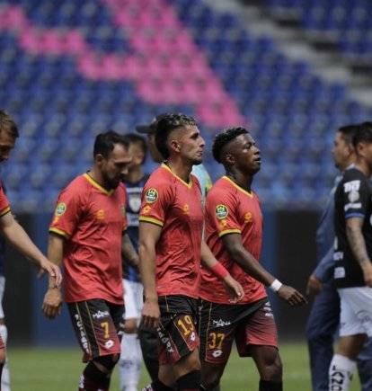 Deportivo Cuenca salió con las manos vacías ante Independiente del Valle.