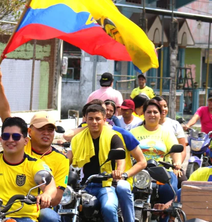 Así festejó Quinindé por el gol de Nilson Angulo y la victoria de Ecuador ante Alemania.