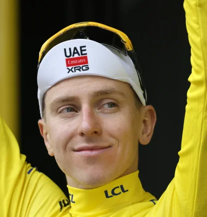 El ciclista esloveno Tadej Pogacar, del UAE Team Emirates XRG, durante la sexta etapa del Tour de Francia.