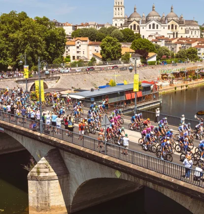 El Tour de Francia 2026 llegó a la etapa 8 este 11 de julio, con llegada en Bergerac.