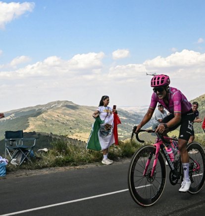 Richard Carapaz se ubica en el tercer lugar de la clasificación de la montaña. El tricolor, además, ha ganado dos premios de combatividad en lo que va del Tour.