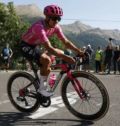 El ciclista ecuatoriano, Richard Carapaz, en el Tour de Francia 2026.