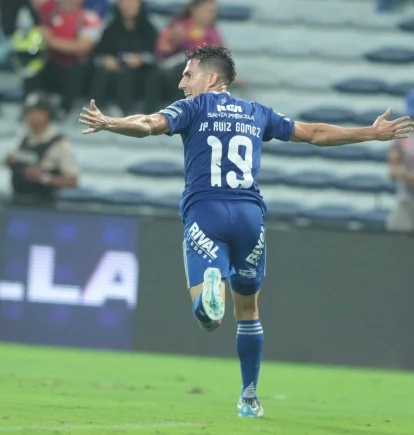 Juan Pablo Ruiz celebró el primer gol para Emelec ante Mushuc Runa.