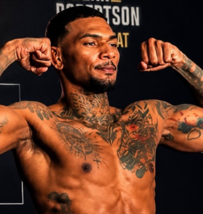 Michael Morales durante el pesaje oficial de UFC 330, este 14 de agosto.