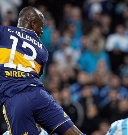 Enner Valencia anota un triplete en Boca Juniors.