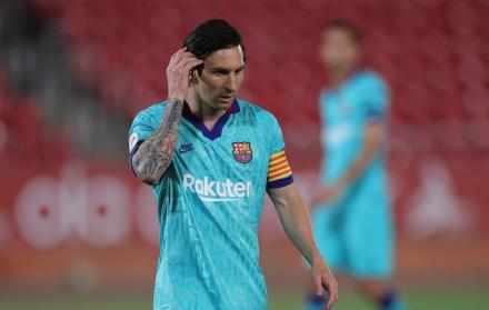 Lionel+Messi+Barcelona+Salida