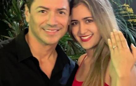 Gustavo Lara y Corina Viteri