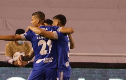 Primer Tiempo: Emelec y Liga de Quito empatan en un gran partido