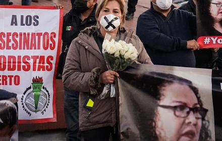 Familiares y amigos de la periodista asesinada Lourdes Maldonado