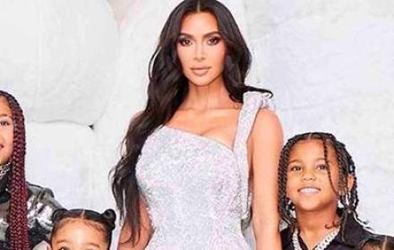 Kim-Kardashian y sus hijos