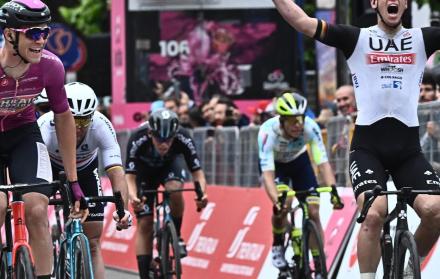 Giro d'Italia - 11th (10571343)