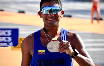 Daniel-Pintado-marcha-vicecampeón-mundial