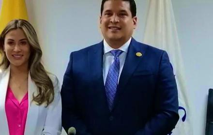 NICOLE BONIFAZ Y ALEMEBRT VERA