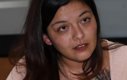Amanda Villavicencio dice que está decepcionada de quienes llegaron a la Asamblea “sobre la sangre” de Fernando Villavicencio.