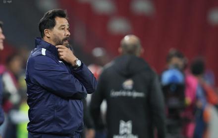 Liga de Quito, Pablo Sánchez, Vitamina Sánchez, entrenador, salida, despido, Copa Libertadores, Central Córdoba, Patricio Hurtado