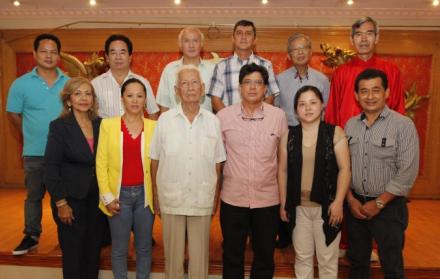 Dirigentes de la Sociedad de Beneficencia de la Colonia China 2016.