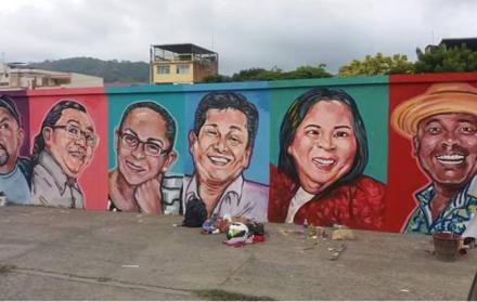 Mural de los Adorables Entenados en Manabí Ecuador