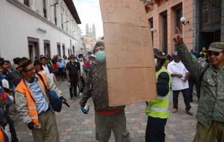 Parodia protestas octubre centro Quito