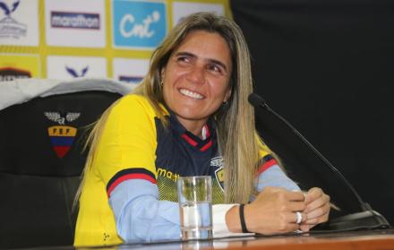 emily lima nueva entrenadora selección ecuador femenina