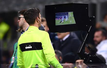 VAR