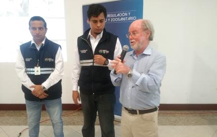 AGROCALIDAD y James Dale
