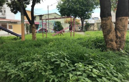 parques abandonados Guayacanes