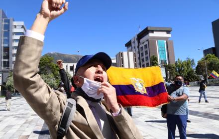 Protestas-trabajadores-maestros-Moreno