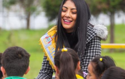 Katherine Velasco fue elegida como soberana de Latacunga para el periodo 2018-2019.