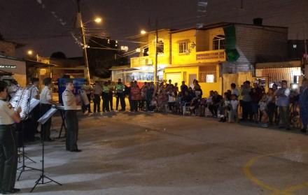 La primera actividad se desarrolló la noche del martes 13 de agosto.