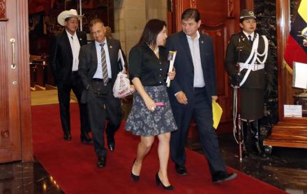 Sesión. El pleno de la Asamblea Nacional tramitó tres proyectos en primer debate, uno en segundo debate y tres proyectos de resolución con exhortos.