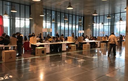 Los electores se mostraron confundidos al conocer que candidatos al Consejo de Participación Ciudadana y Control Social no representa a un partido político específico.