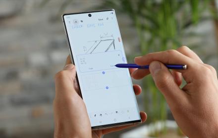 El control por gestos del SPen es una de las novedades del Note 10.