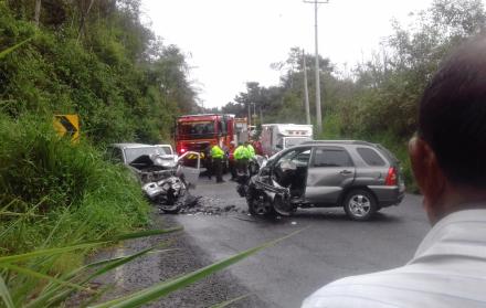El siniestro se registró este miércoles cerca de las 07:00, en el sector Nanegalito-Los Puentes.
