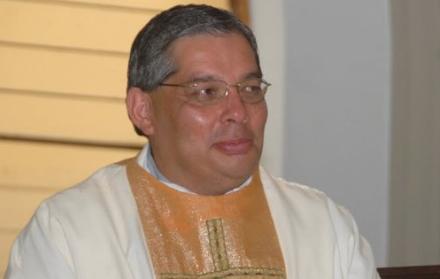 Espinoza desempeñó varios cargos dentro de la comunidad Salesiana en Ecuador.