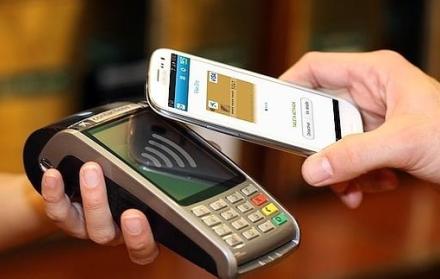 BIMO está disponible por medio de una aplicación para Android y iOS (iPhone) y permite a las personas hacer pagos las 24 horas del día a través de su celular.