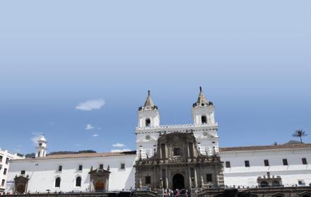 Reliquia. La plaza de San Francisco es un lugar concurrido en el centro.