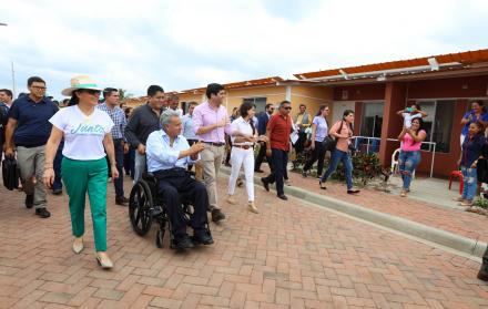 El presidente Lenín Moreno dirigió sus críticas a los correístas por las últimas protestas. Los acusó, sin dar nombres, de haber pagado a bandas criminales para  que asalten a personas y lesionen el patrimonio de Quito. 