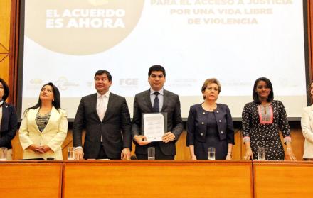 El pasado 29 de julio, en el marco del Acuerdo Nacional 2030, la presidenta de la Judicatura María del Carmen Maldonado firmó el acuerdo nacional por el acceso a la justicia para una vida libre de violencias. 