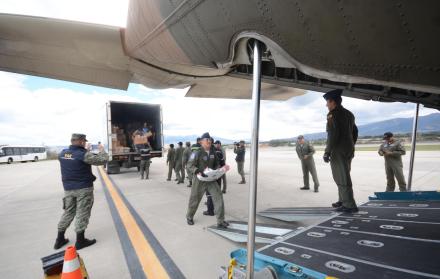 Un total de 13.000 libras de productos fueron trasladados la tarde de este 7 de octubre de 2019 por el avión.