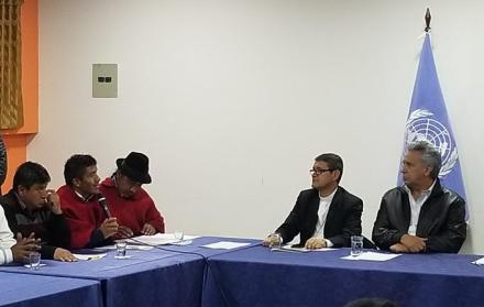 El titular de Feine participó ayer en el diálogo entre el Gobierno Nacional y el movimiento indígena.