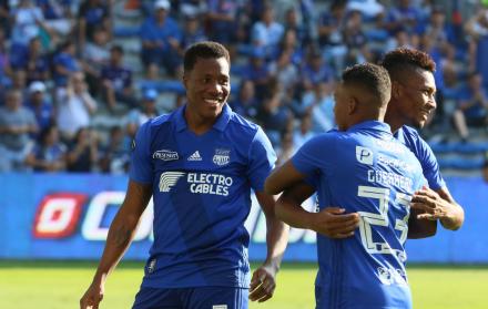 El delantero de Emelec, Daniel Angulo, habló del partido que se jugará este domingo en el Monumental contra Barcelona. Los azules aún no están dentro del palyoff, Barcelona sí.