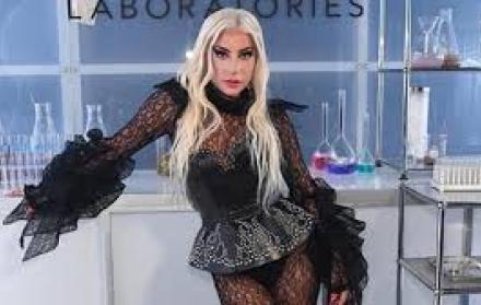 El fan de la cantante se puso a llorar.