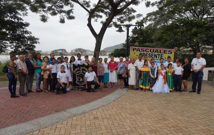 Pascuales, parroquia localizada en el norte de Guayaquil, lleva ese nombre en memoria de su patrono, San Pascual Bailón.