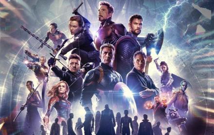 Portada de la versión extendida de Avengers: Endgame.