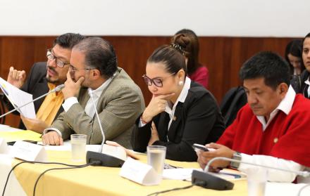 La Comisión de Fiscalización empezó las deliberaciones para la redacción del borrador de informe del primero de tres procesos de juicio político en contra del Consejo de Participación Ciudadana.