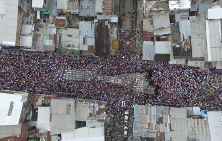 Vista aérea de la procesión del Cristo del Consuelo.