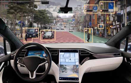 Según una investigación de Gartner Forecasts, hacia 2020 habrá 25.000 millones de vehículos conectados entre sí: uno de cada cinco autos en circulación en el mundo.